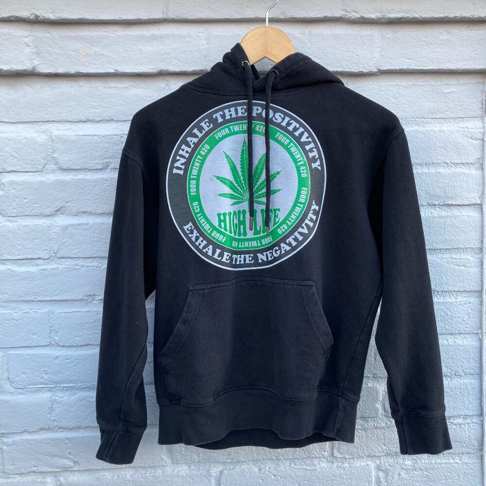 US UpStreet Black Graphic Hoodie "Inhale Positivity" 420 - Women's Small